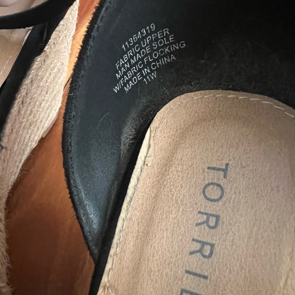 Torrid 11 Wide Perferated Espadrille Wedge Ankle Strap Casual Chic - Picture 9 of 10